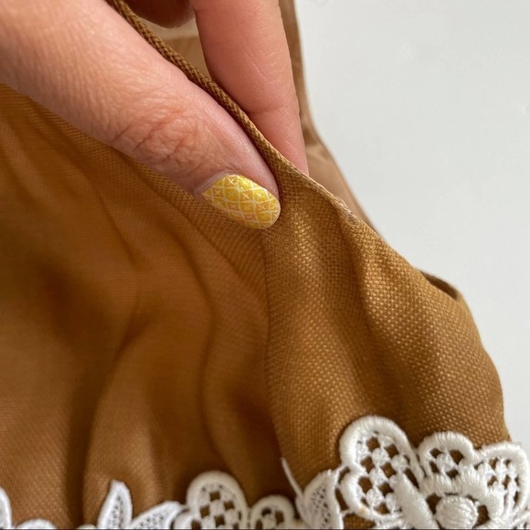 Givenchy Light Brown & White Lace Silk Dress w/Bow - Picture 11 of 16